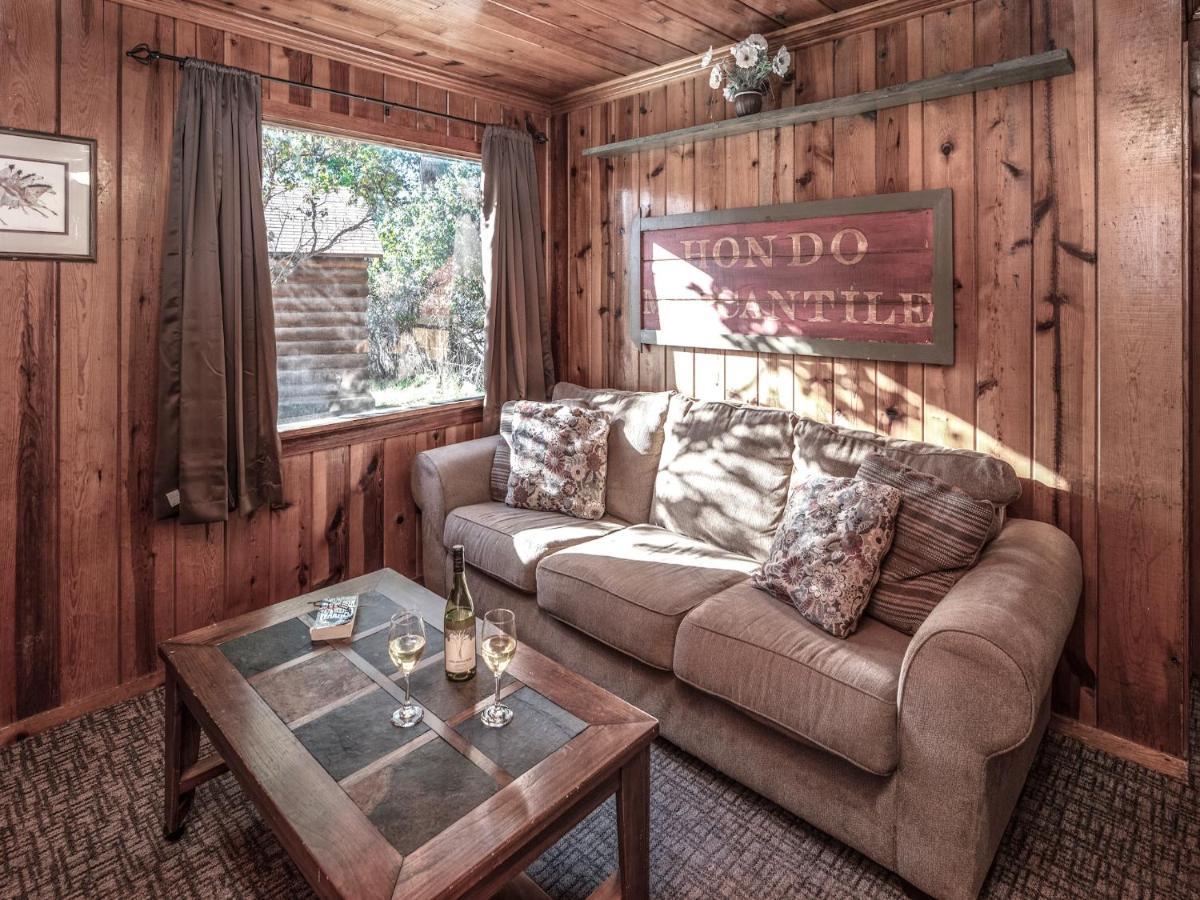 Destiny Cabin, 2 Bedrooms, Fireplace, Midtown, Sleeps 7 Ruidoso Exterior foto